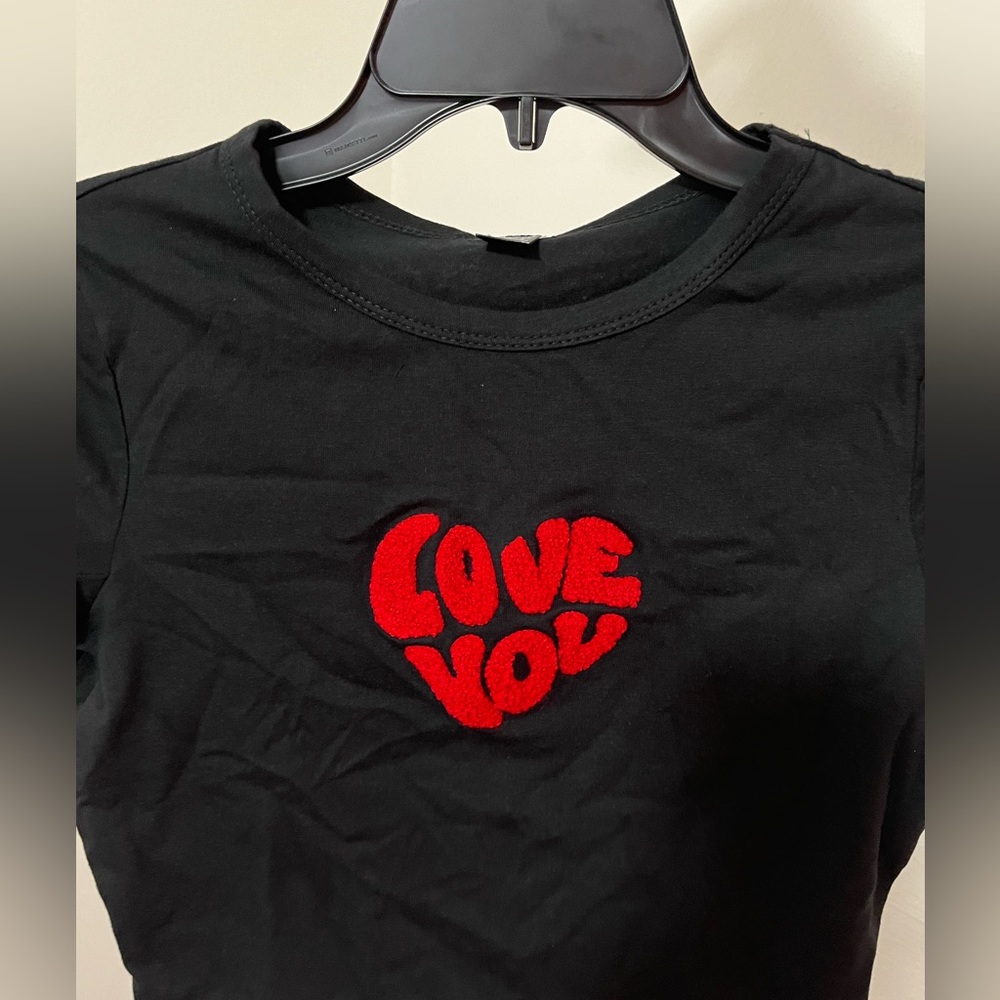 Graphic Crop Top